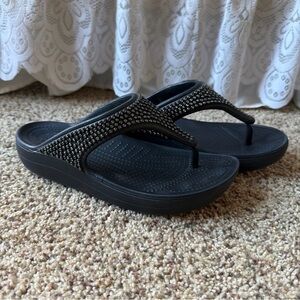 Crocs Sloane Embellished Beaded Sandal Womens 8 Black Flip Flop Slide Slip On